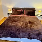 Doppelhaushaelfte - Gemuetlich Wohnen Im Fachwerkhaus - 5 Schlafzimmer, 2 Baeder Wolfhagen