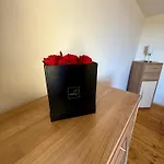 Doppelhaushaelfte - Gemuetlich Wohnen Im Fachwerkhaus - 5 Schlafzimmer, 2 Baeder Wolfhagen