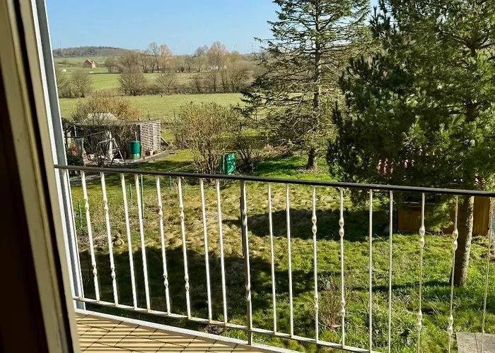 Doppelhaushälfte - Gemütlich Wohnen Im Fachwerkhaus - 5 Schlafzimmer, 2 Bäder Apartment *