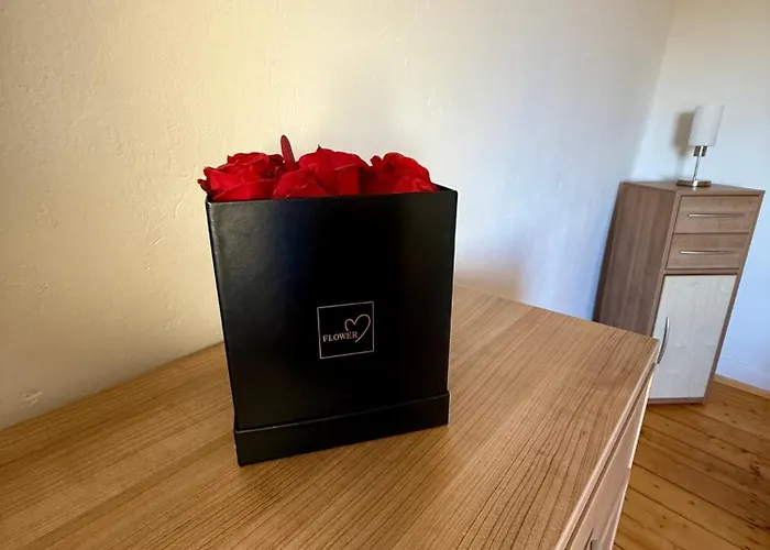 Doppelhaushälfte - Gemütlich Wohnen Im Fachwerkhaus - 5 Schlafzimmer, 2 Bäder Wolfhagen