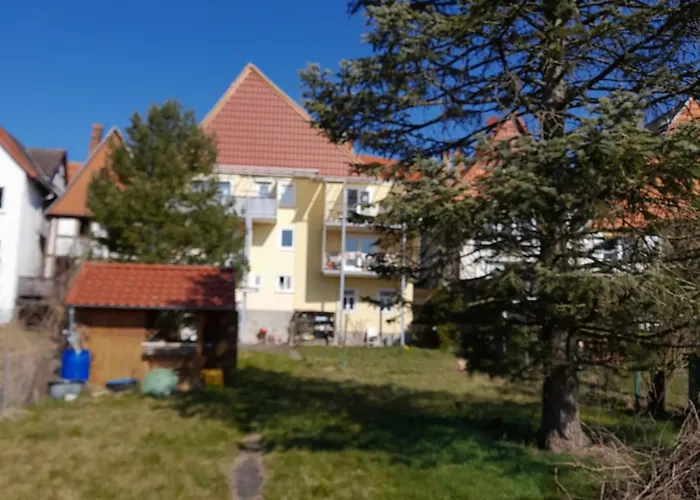 Doppelhaushälfte - Gemütlich Wohnen Im Fachwerkhaus - 5 Schlafzimmer, 2 Bäder Wolfhagen